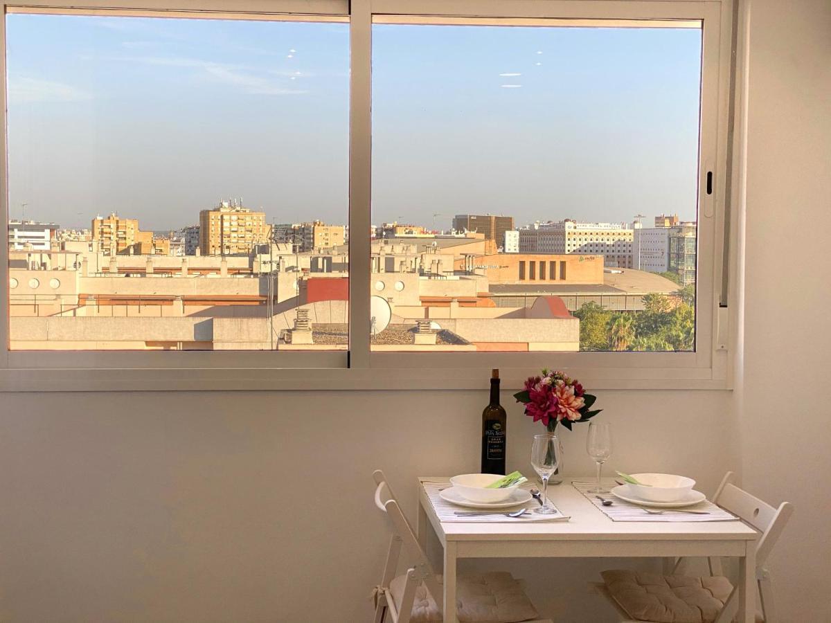 Residencial Santa Justa - Vacacional Sevilla المظهر الخارجي الصورة